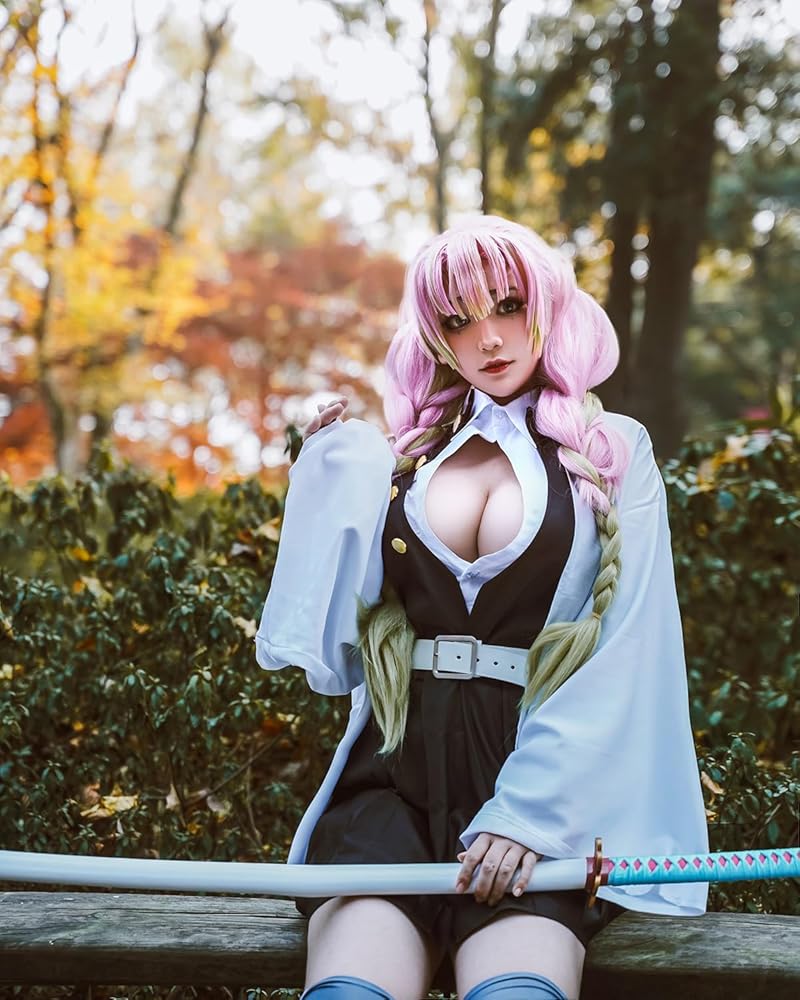 鬼滅の刃　甘露寺蜜璃　コスプレ　衣装　ウィッグ Amazon.co.jp: 神併良品 甘露寺蜜璃 コスプレ ウィッグ付き 恋柱